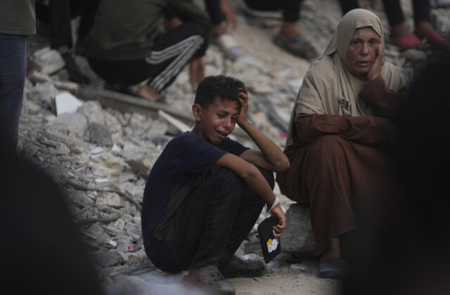 74973_aptopix_israel_palestinians_gaza_04926 640x420.jpg