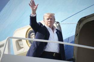 75127_trump_scotland_69643 640x420.jpg