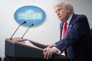 75604_trump_77621 640x420.jpg
