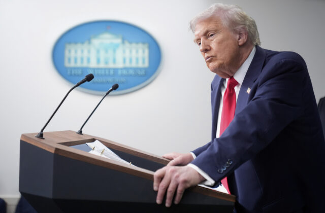 75604_trump_77621 640x420.jpg