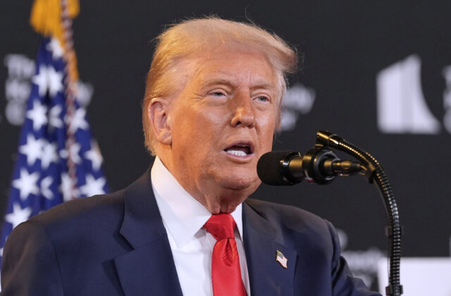 75705_trump_15183 640x420.jpg