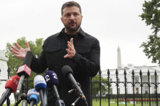 75897_volodymyr zelenskyj ukrajinsky prezident biely dom 640x420.jpg