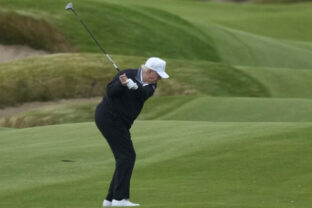 75924_trump_scotland_66250 640x420.jpg
