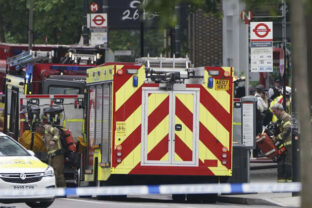 76085_britain_london_fire_80497 fbcb97a706e04030acafce5421fbb2a0 1 640x420.jpg