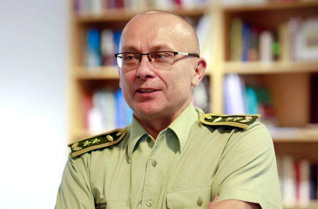 76155_os sr2.jpg