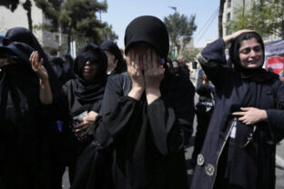 76352_iran_arbaeen_73698 640x420.jpg