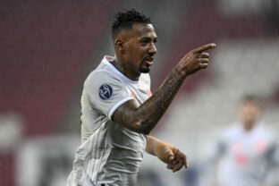 77293_soccer_bayern_boateng_72079 640x420.jpg