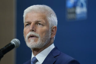 77303_nato_summit_78259 640x420.jpg