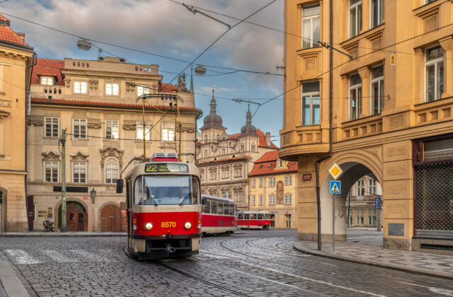 78100_gettyimages 2192679787 640x420.jpg