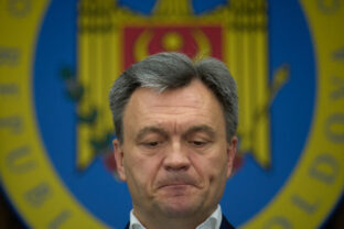 78248_moldova_election_98839 640x420.jpg