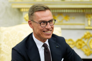 78487_trump_finland_70339 640x420.jpg