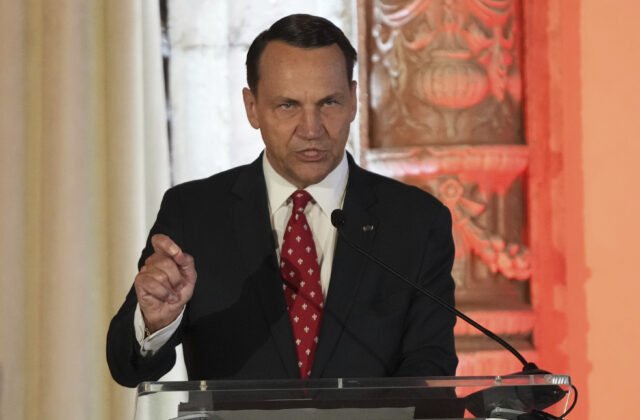 78586_rubio_lech_walesa_solidarity_prize_71839 640x420.jpg