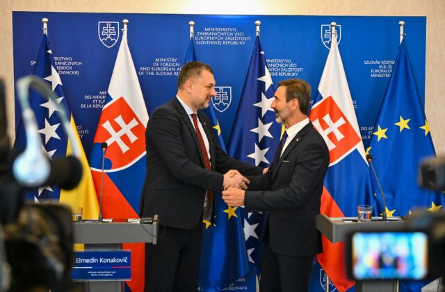 78604_565884783_1125681279724696_696400464643527026_n 640x420.jpg