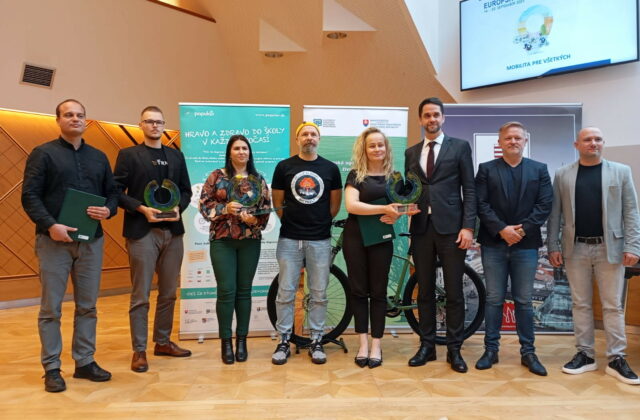 78606_568995639_1131758892471486_7820374177935895990_n 640x420.jpg