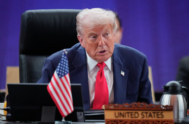 78748_trump_asia_57006 640x420.jpg