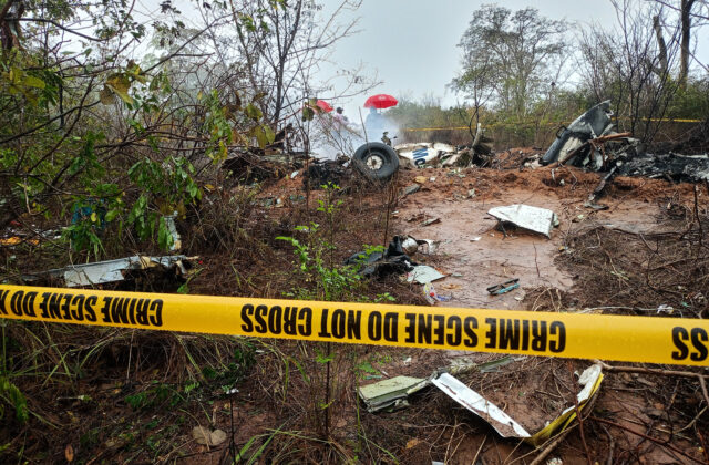78828_kenya_plane_crash_94723 1 640x420.jpg