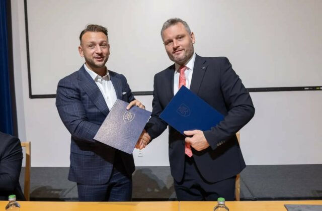 78859_estok 640x420.jpg