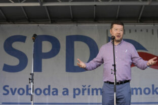 78911_czech_republic_election_preview_51967 2cab4abd569c474f99426ff0152e2f56 2 640x420.jpg