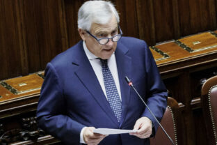 78991_italy_mideast_wars_gaza_flotilla_99993 640x420.jpg