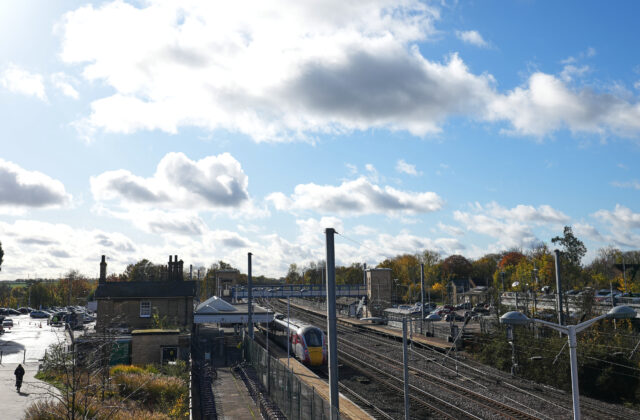 79086_britain_train_stabbings_99855 640x420.jpg