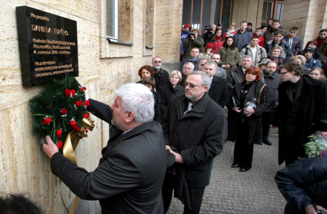 79111_img_7696 640x420.jpg