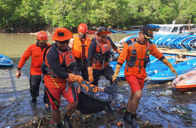 79150_indonesia_flash_floods_77037 640x420.jpg