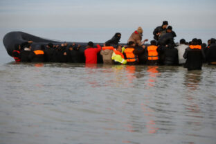 79543_migration_france_29445 640x420.jpg