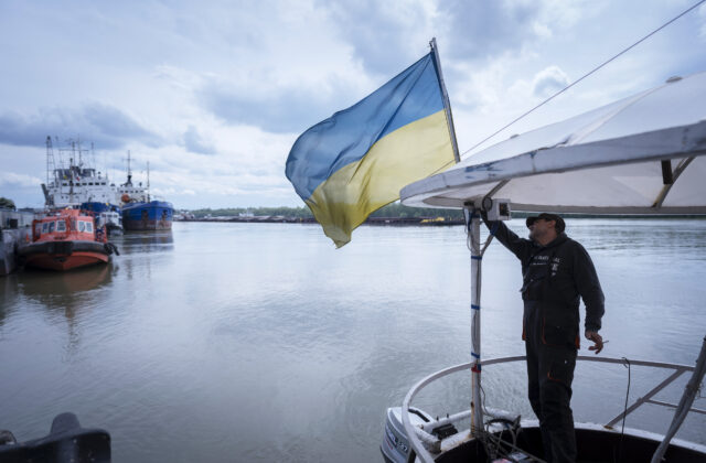 79764_ukraine_grain_exports_83474 640x420.jpg