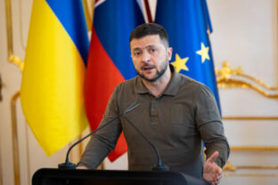 79952_64a812fe076ed241181293 3 640x420.jpg