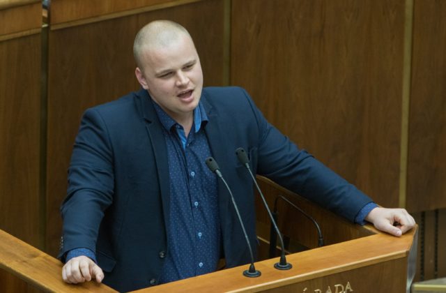 80038_fc8a3544 min 640x420.jpg