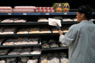 80155_government_shutdown_food_aid_76842 640x420.jpg