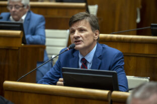 80160_hlina 640x420.jpg