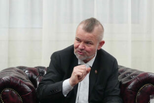 80364_vlcsnap 2025 11 23 13h16m55s154 3 640x420.jpg