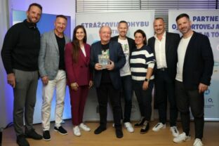 80393_2025_h_r_n_c_r_i_k_o_v_a_foto_krst_knihy 14 640x420.jpg