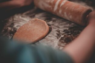 80572_flour 7619242_1280 640x420.jpg