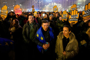 80846_romania_justice_protest_96738 640x420.jpg