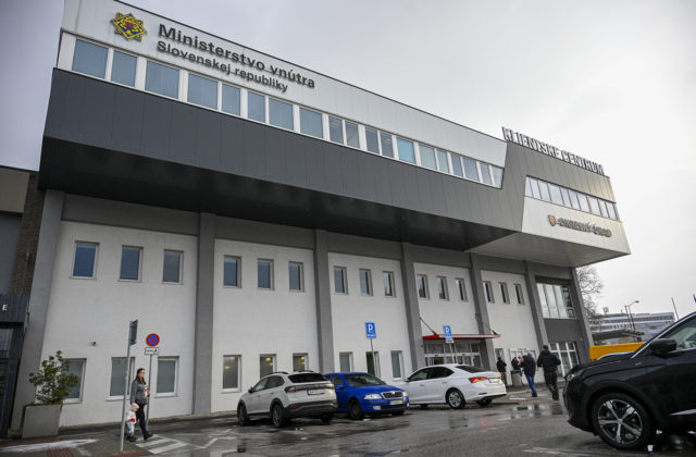 81177_sutaj estok ministerstvo vnutra 14 640x420.jpg