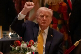 81208_americky prezident donald trump 1 640x420.jpg