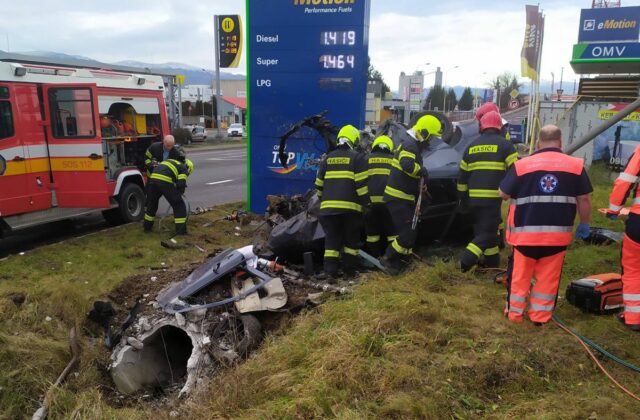 81216_tragicka nehoda v prievidzi 640x420.jpg