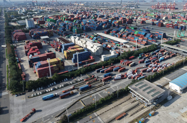 81725_china_trade_69913 640x420.jpg