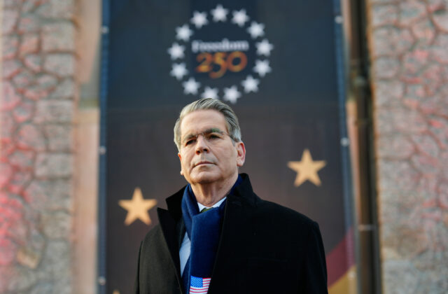 81881_switzerland_davos_92923 640x420.jpg