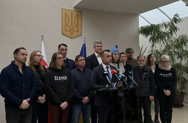 82019_kastran 640x420.jpg