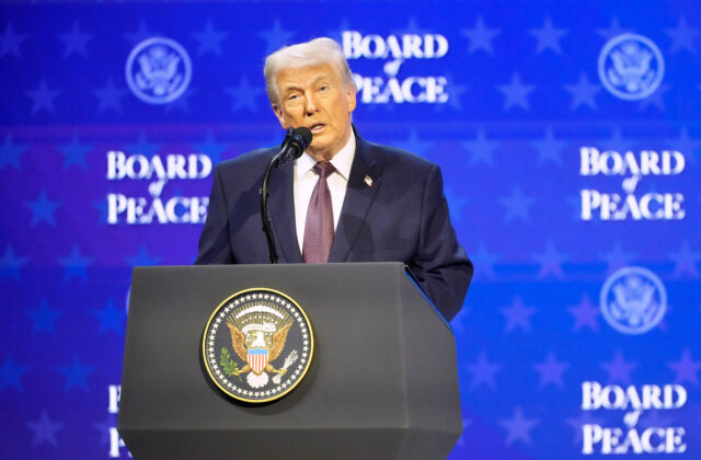 82026_switzerland_davos_trump_71868 640x420.jpg