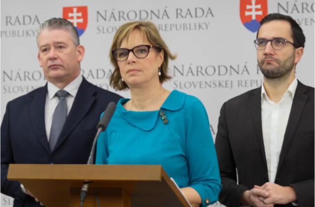 82120_titulka hs 640x420.jpg