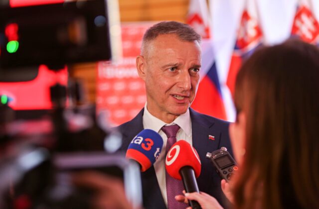 82172_6794e6aca7988103820568 640x420.jpg