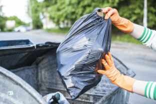 82233_gettyimages 1323300722 640x420.jpg