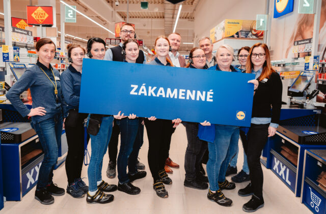 82651_djm00886 640x420.jpg