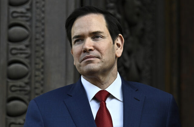 82686_europe_us_ukraine_79751 640x420.jpg