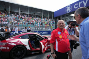 88960_f1_miami_gp_auto_racing_22457 640x420.jpg