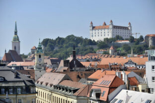 89520_bratislavsky hrad 1 640x420.jpg